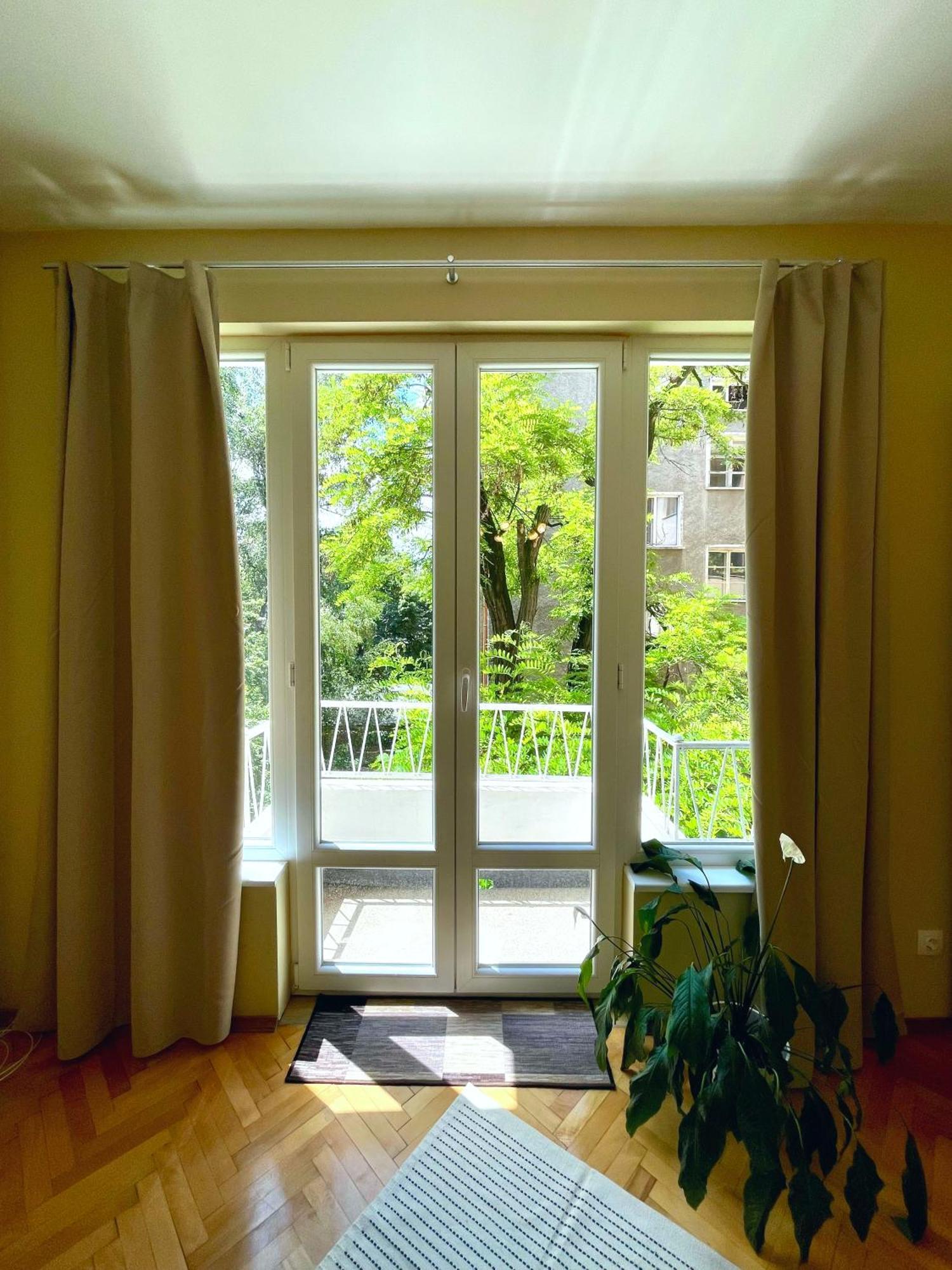 Bohemian Bright & Calm 2Br - Top Center - Private Balcony Sofia Extérieur photo