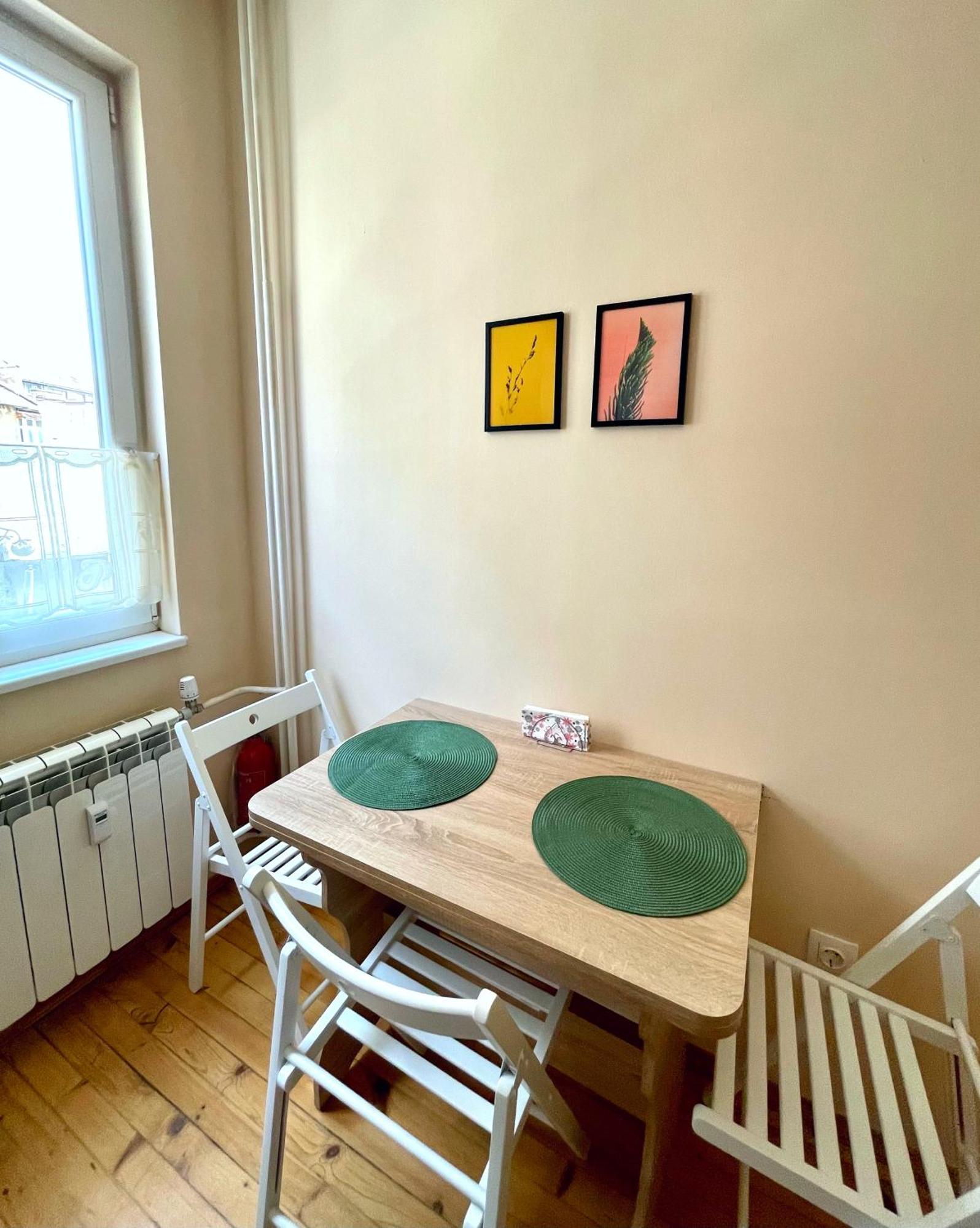 Bohemian Bright & Calm 2Br - Top Center - Private Balcony Sofia Extérieur photo
