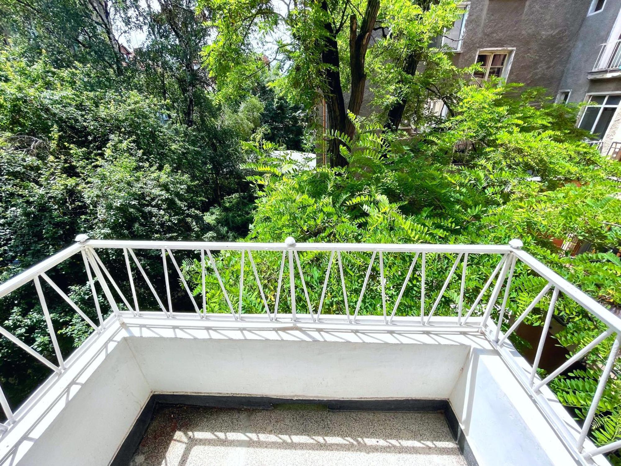 Bohemian Bright & Calm 2Br - Top Center - Private Balcony Sofia Extérieur photo